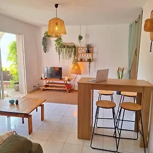 Hébergement de vacances Maison 8min A Pied Port Et Plages, Sanary-sur-Mer